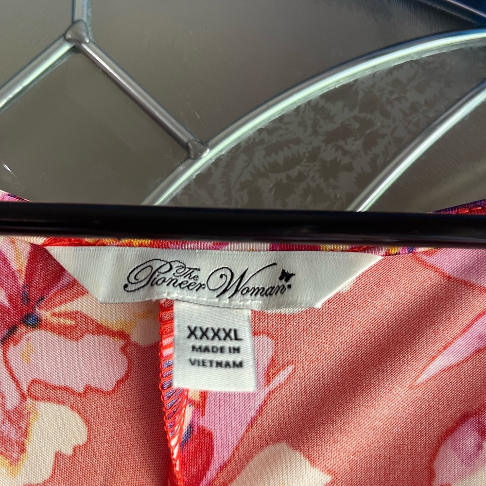 The Pioneer Woman Red and Pink Floral Blouse
